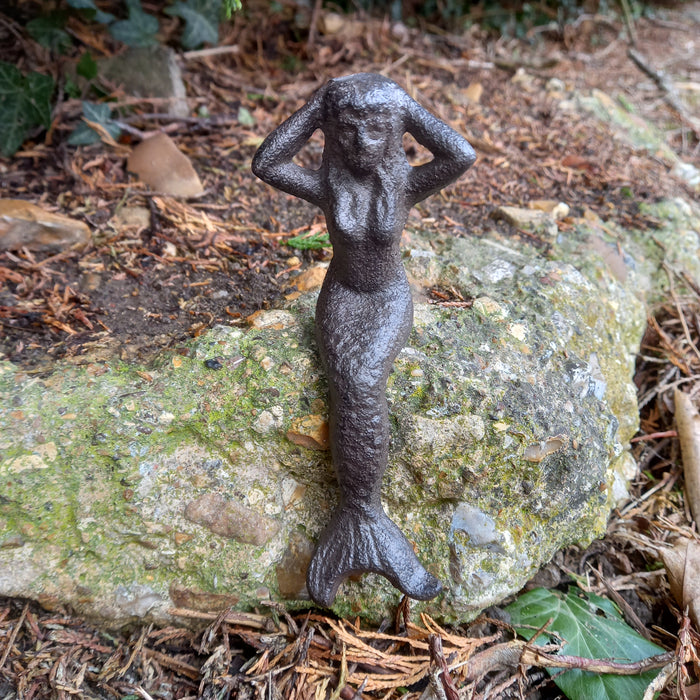 Mermaid Garden Ornament - Sitting