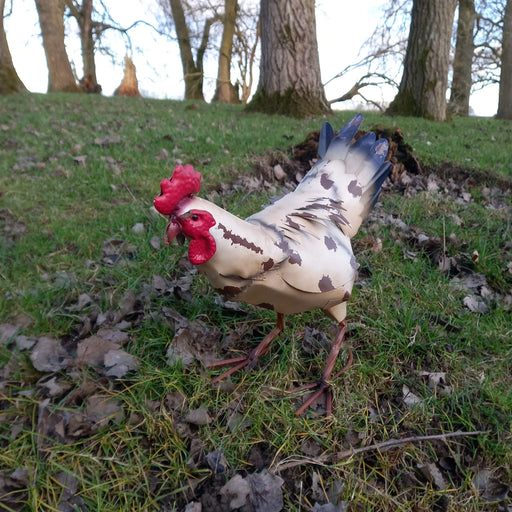 Standing Metal Hen - Garden Ornament - GingerInteriors.co.uk