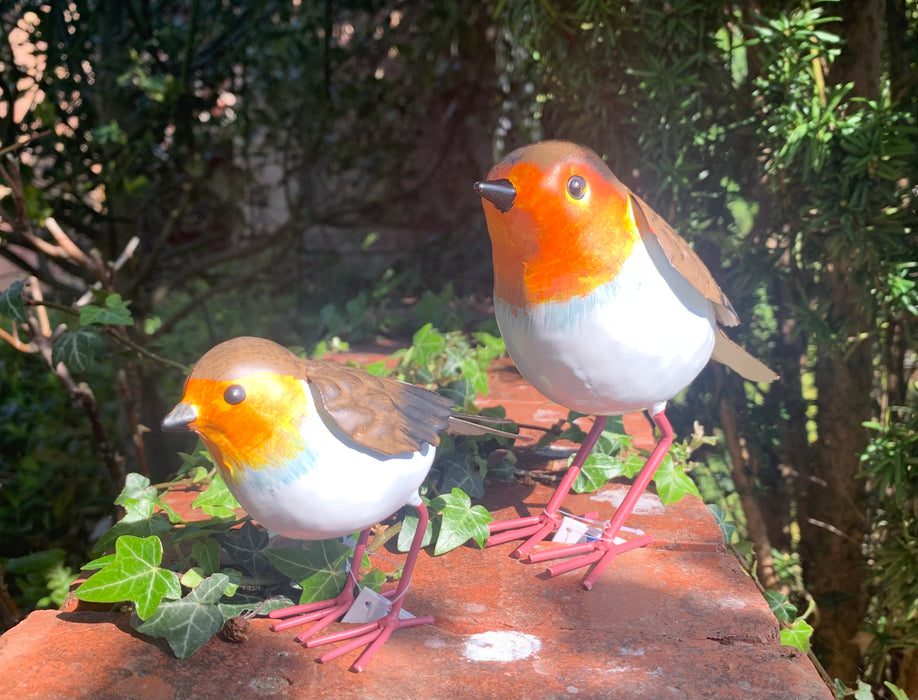 Garden Birds Robin - RSPB Garden Bird Statues - Two Sizes