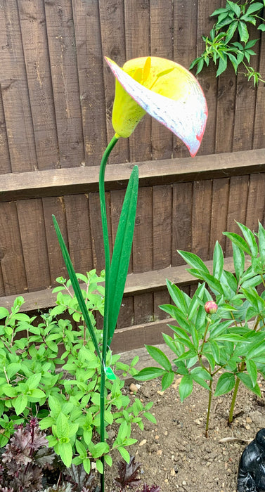 Giant Garden Flower Stake - White Calla Lily Sculpture