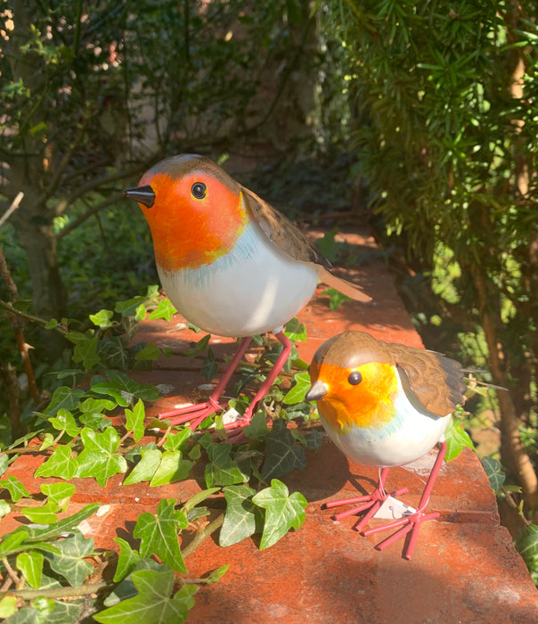 Garden Birds Robin - RSPB Garden Bird Statues - Two Sizes